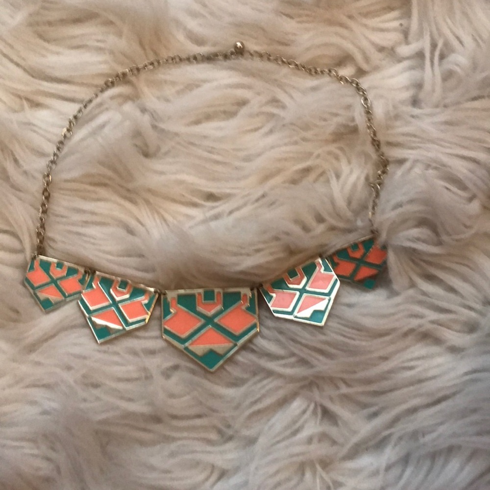 🎉BOGO statement necklace